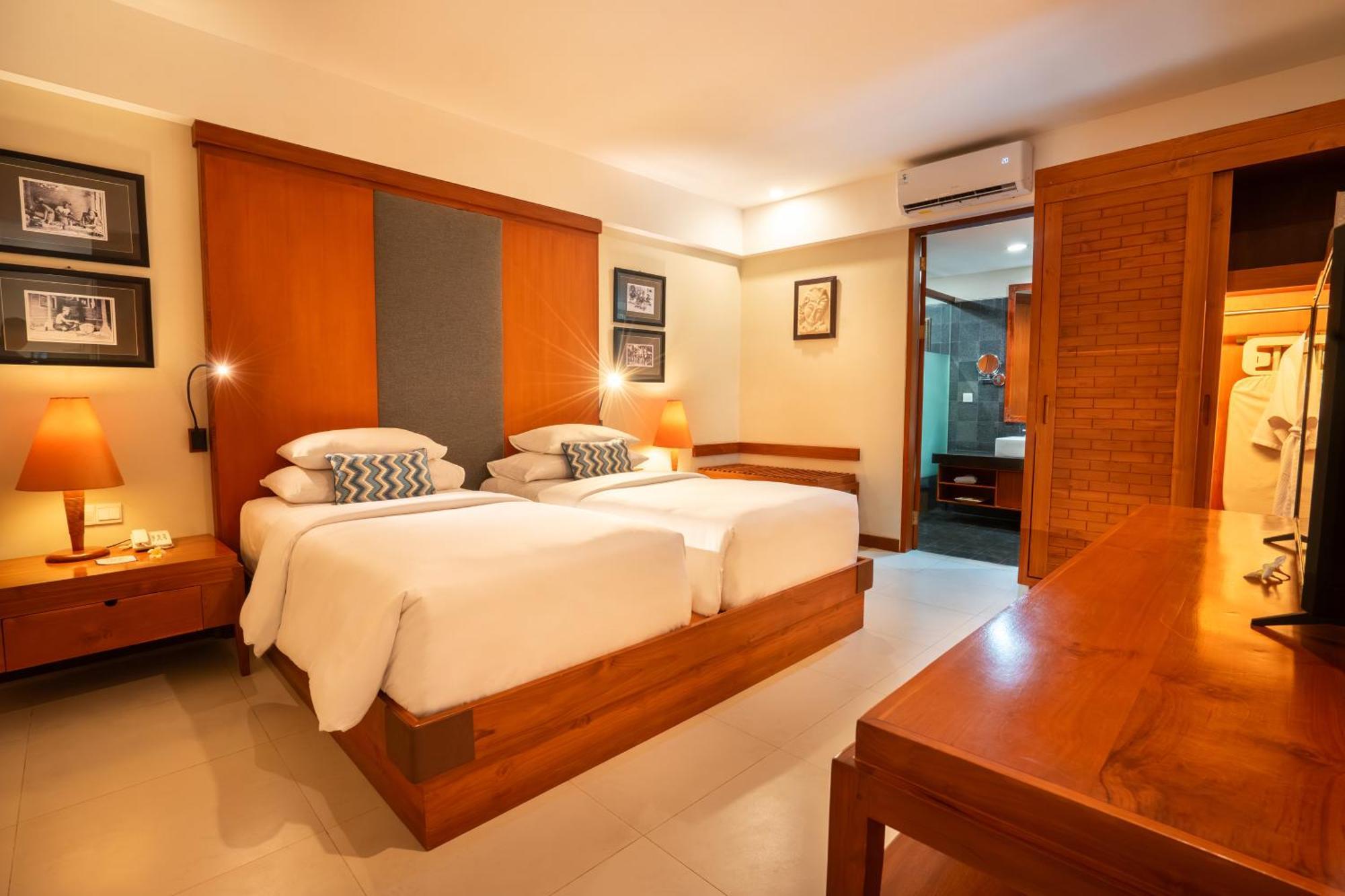 Kuta Seaview Boutique Resort Екстериор снимка