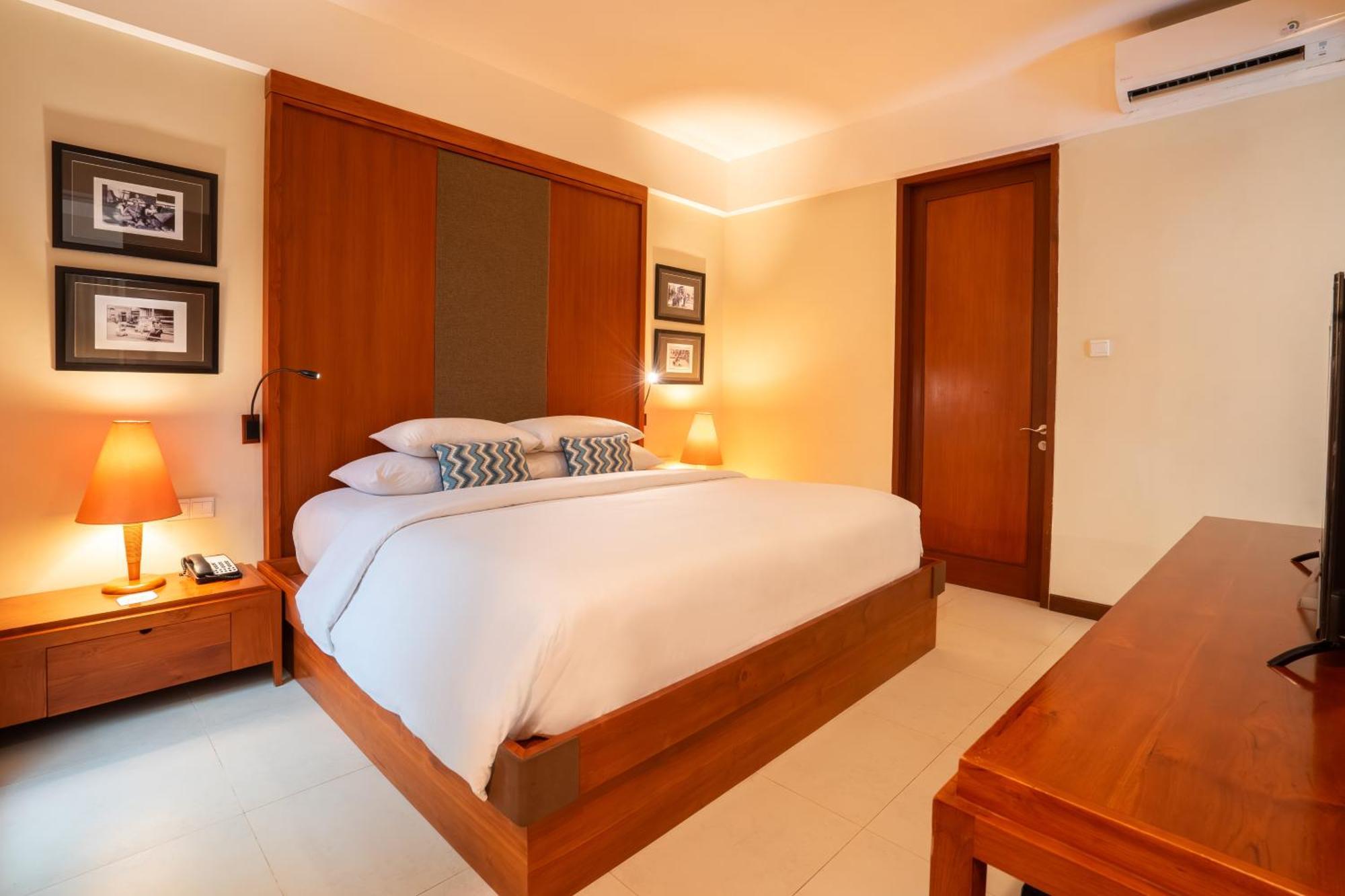 Kuta Seaview Boutique Resort Екстериор снимка