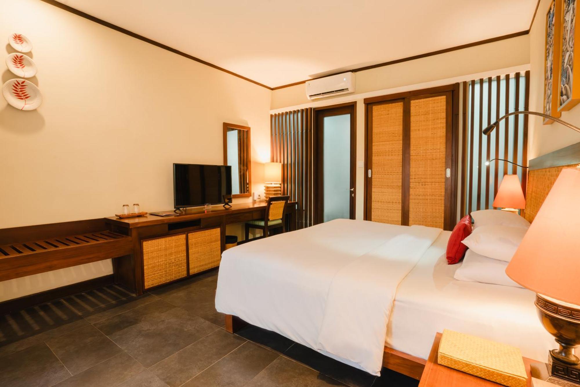 Kuta Seaview Boutique Resort Екстериор снимка