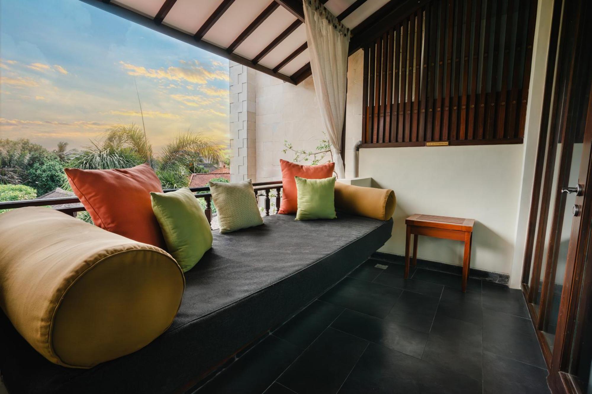 Kuta Seaview Boutique Resort Екстериор снимка